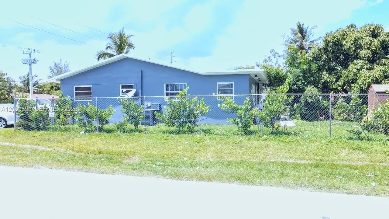 For Sale: $695,000 (0 beds, 0 baths, 1920 Square Feet)