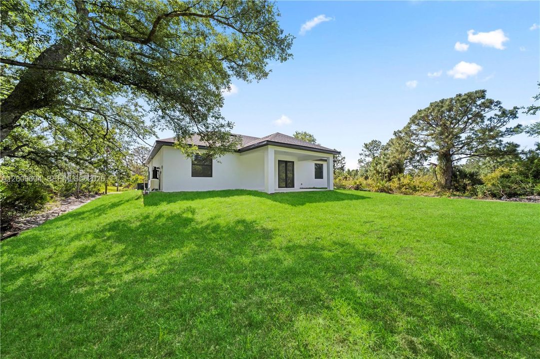En Venta: $335,000 (3 camas, 2 baños, 0 Pies cuadrados)