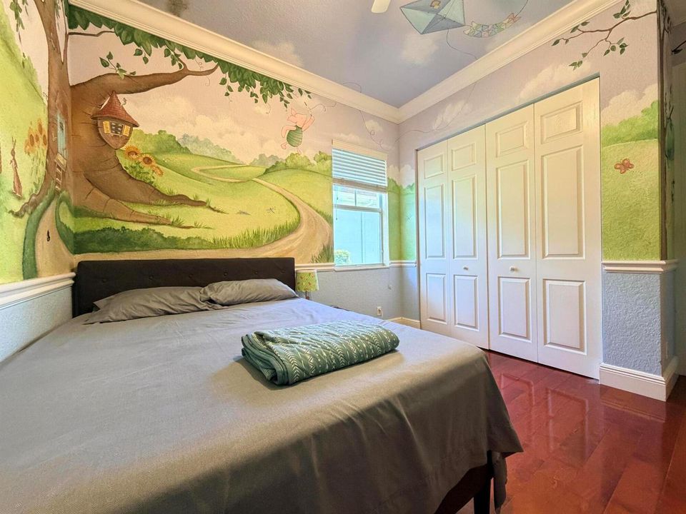 Guest Bedroom 1_2