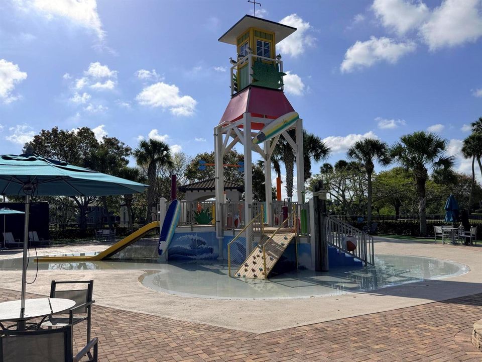 Clubhouse Splash Park