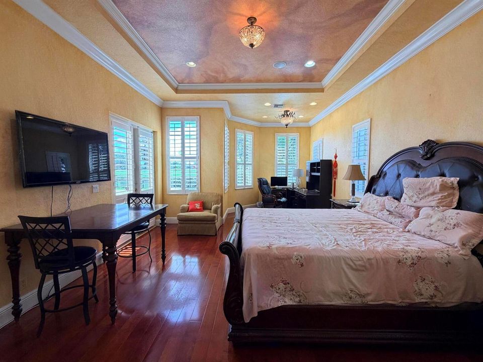 Master Bedroom 1