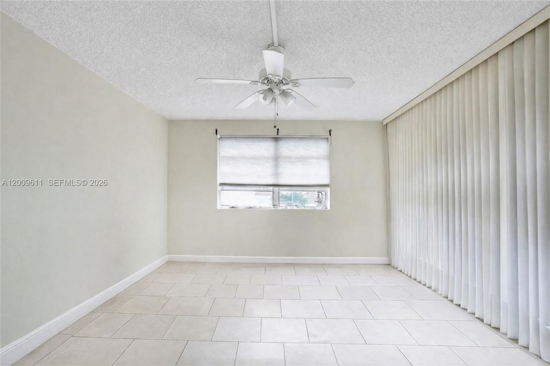 En Venta: $199,500 (2 camas, 1 baños, 815 Pies cuadrados)