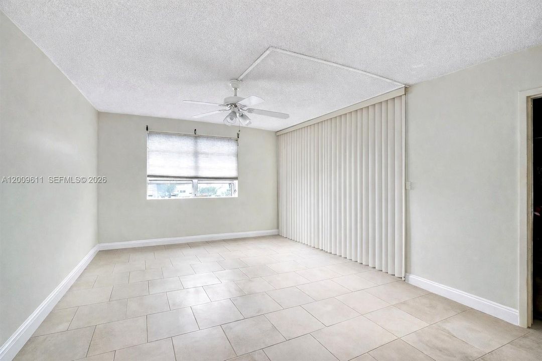 En Venta: $199,500 (2 camas, 1 baños, 815 Pies cuadrados)