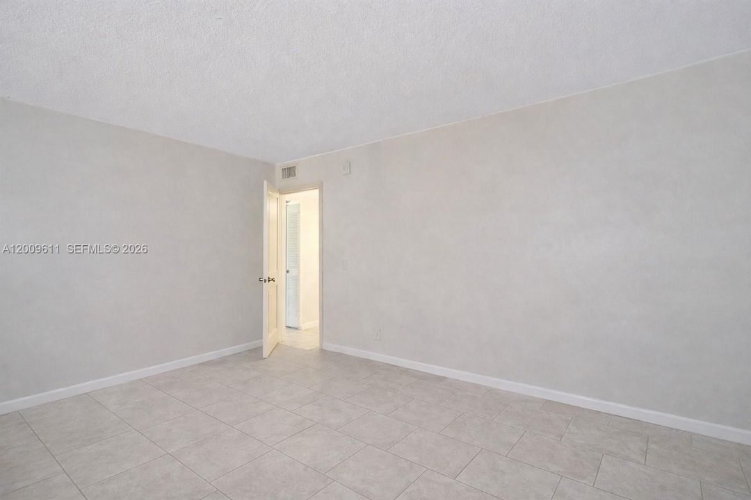 En Venta: $199,500 (2 camas, 1 baños, 815 Pies cuadrados)
