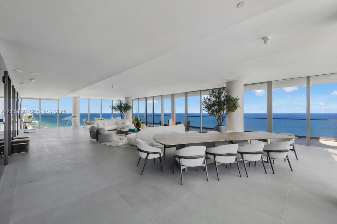 Vendido Recientemente: $8,500,000 (5 camas, 6 baños, 5832 Pies cuadrados)