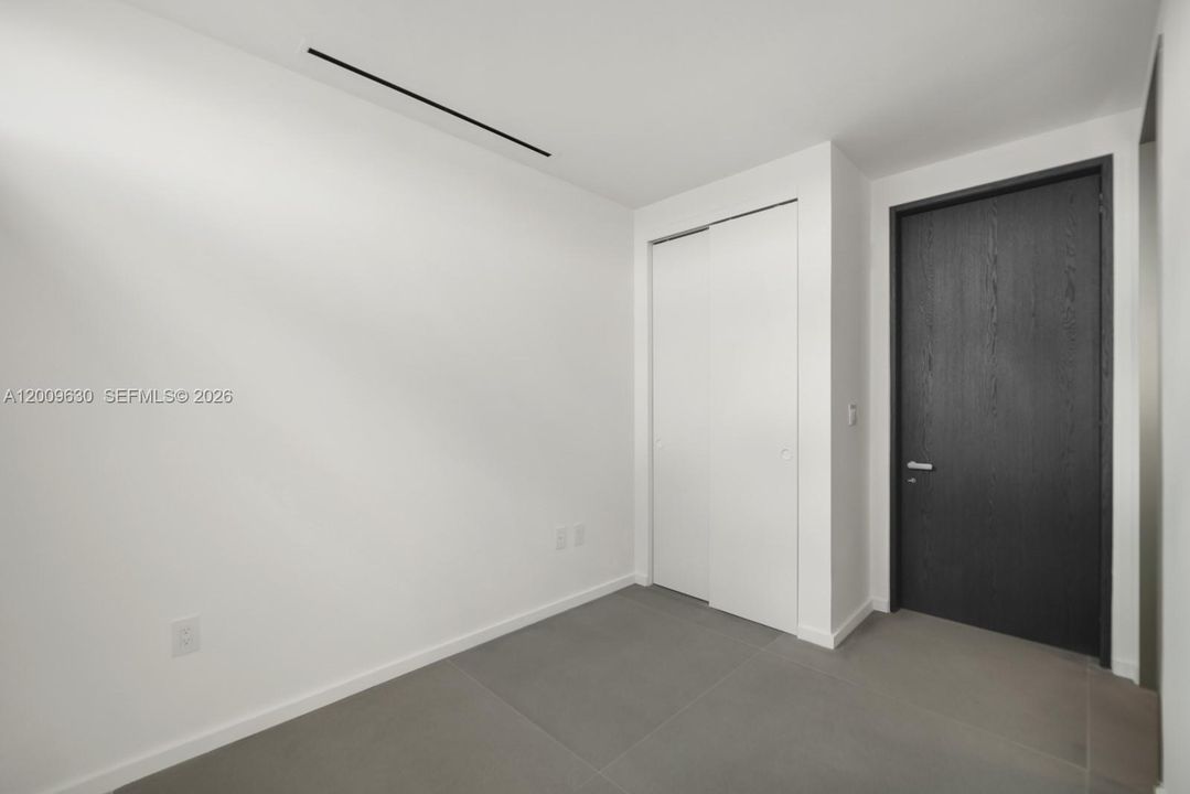 Vendido Recientemente: $8,500,000 (5 camas, 6 baños, 5832 Pies cuadrados)