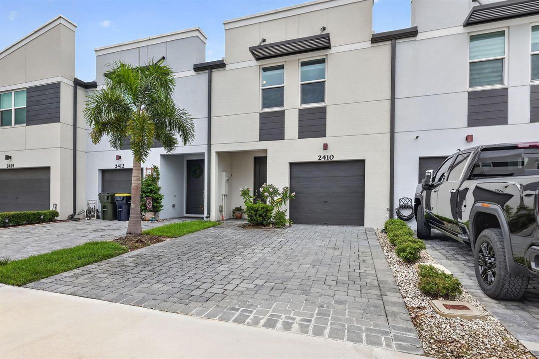 2-web-or-mls-5P1A4421