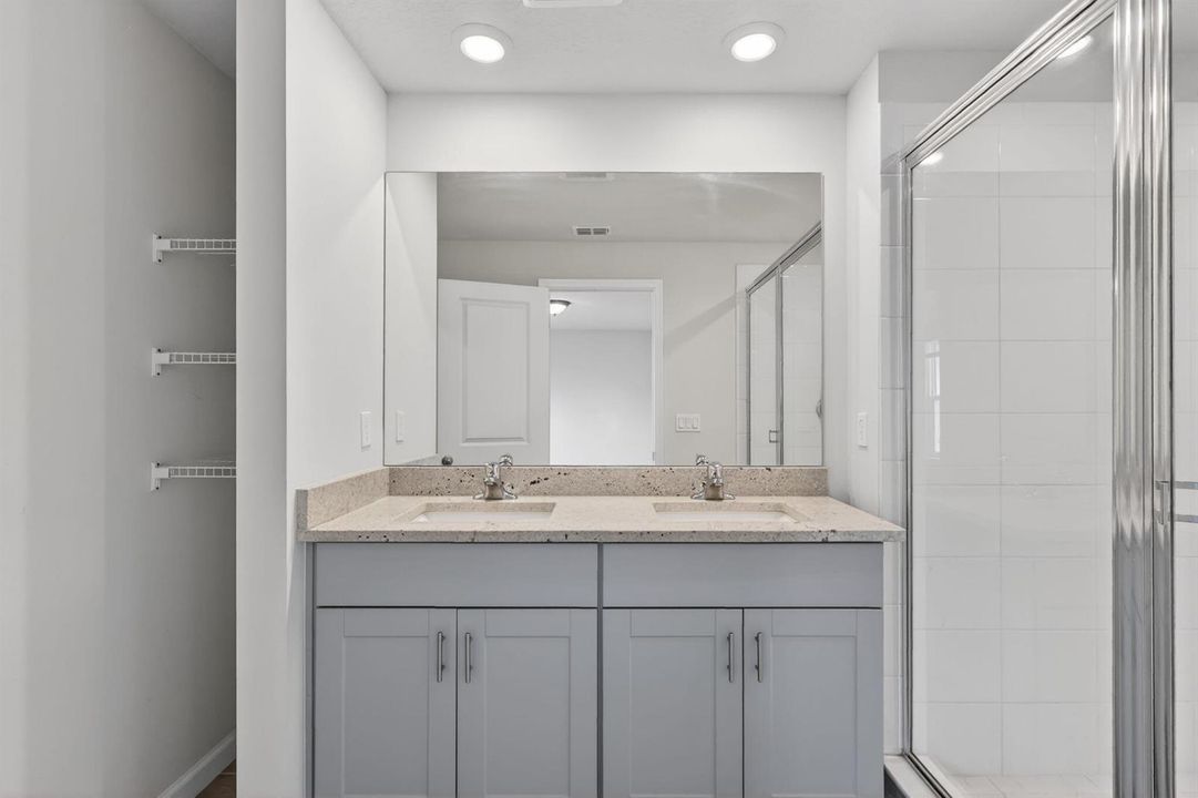 33-web-or-mls-5P1A4398