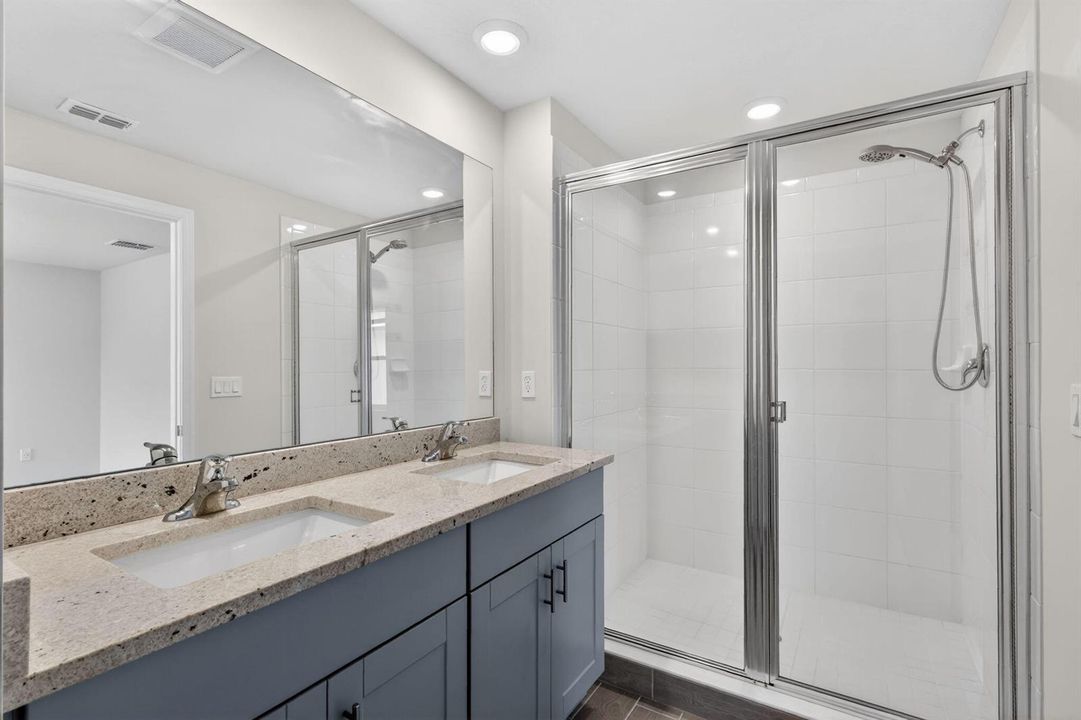32-web-or-mls-5P1A4403