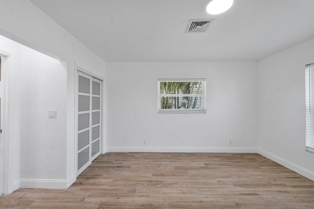 400 SW 9th Ave_038