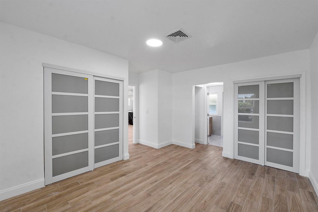 400 SW 9th Ave_040