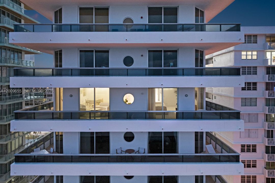 En Renta: $30,000 (5 camas, 6 baños, 4599 Pies cuadrados)