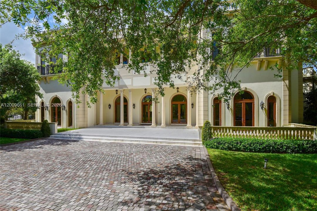 На продажу: $19,800,000 (9 спален, 10 ванн, 15235 Квадратных фут)