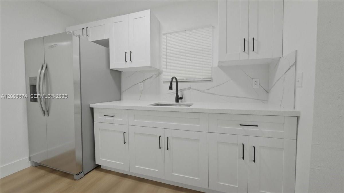Vendido Recientemente: $390,000 (3 camas, 2 baños, 988 Pies cuadrados)