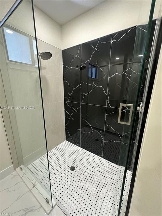 For Sale: $329,000 (3 beds, 2 baths, 1562 Square Feet)
