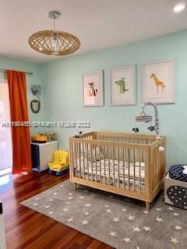 Active With Contract: $3,650 (3 beds, 2 baths, 1470 Square Feet)