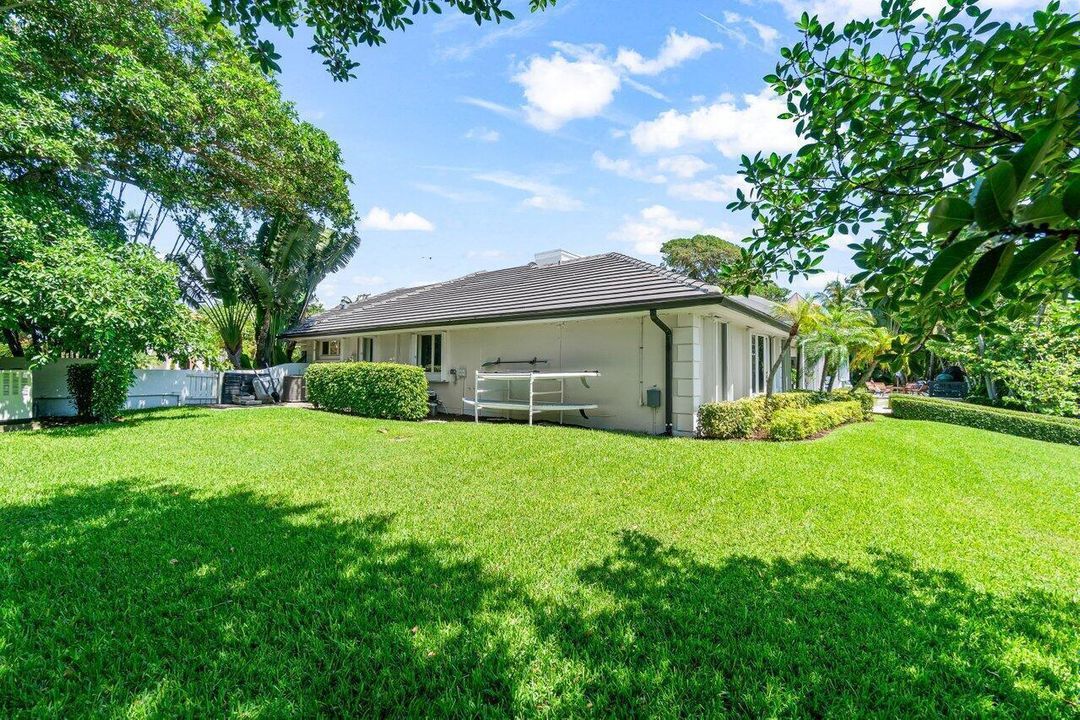 067-1400LandsEndRoad-Lantana-FL-33462-SM
