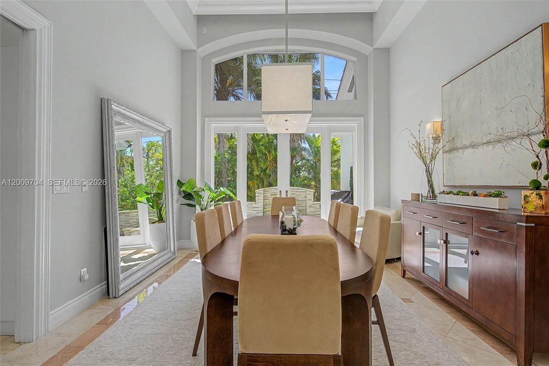 Active With Contract: $3,300,000 (5 beds, 5 baths, 5079 Square Feet)