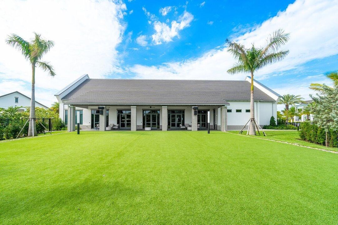 043-15444GoldfinchCircle-Westlake-FL-334