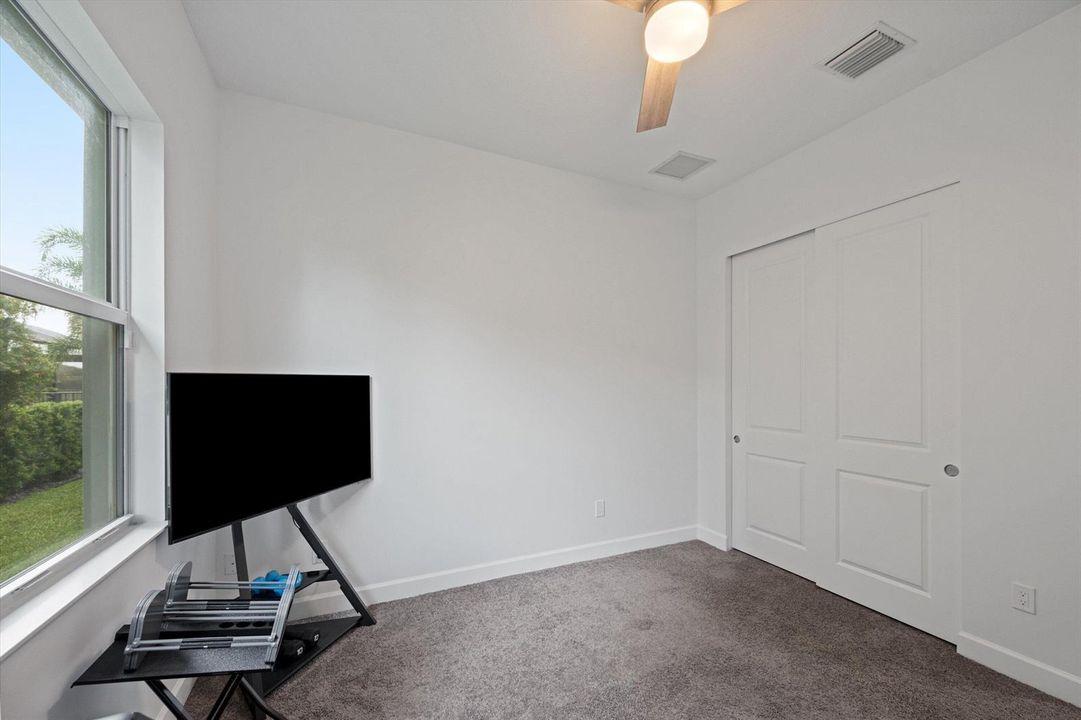 37-DSC_9160