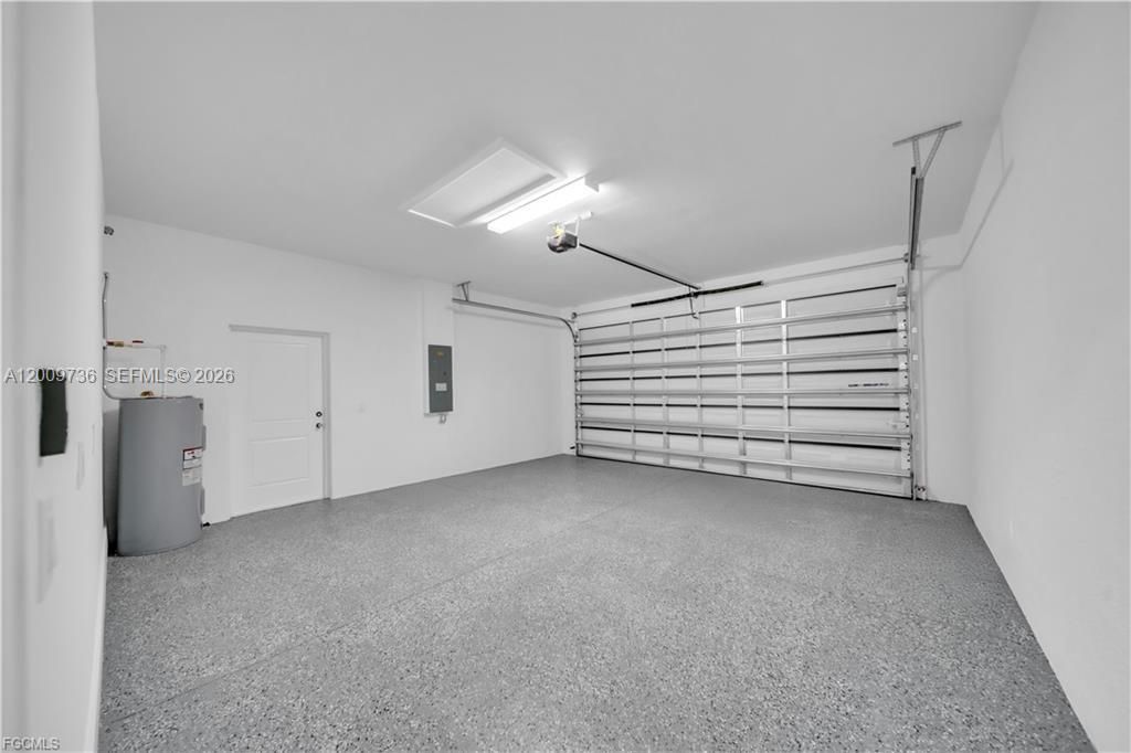 На продажу: $320,000 (3 спален, 2 ванн, 1536 Квадратных фут)