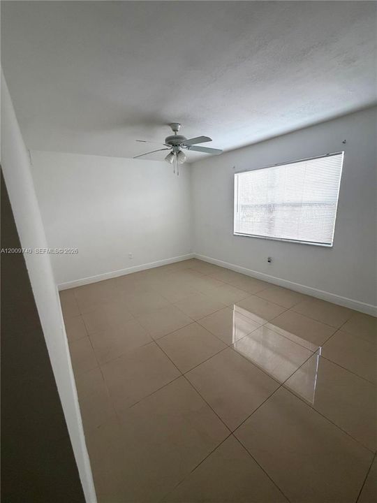 For Sale: $195,000 (2 beds, 2 baths, 1080 Square Feet)