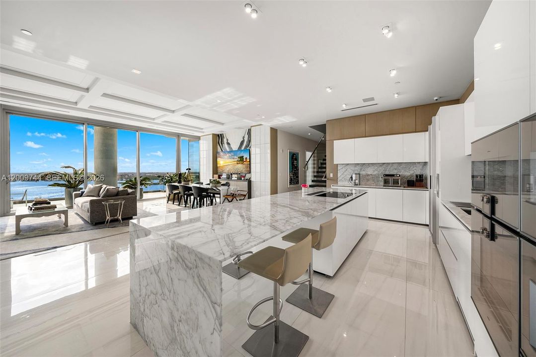 For Sale: $23,950,000 (4 beds, 5 baths, 4900 Square Feet)