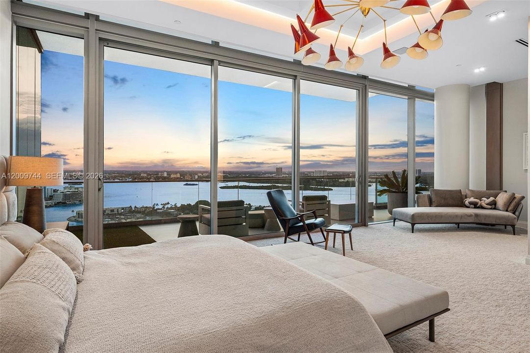 For Sale: $23,950,000 (4 beds, 5 baths, 4900 Square Feet)