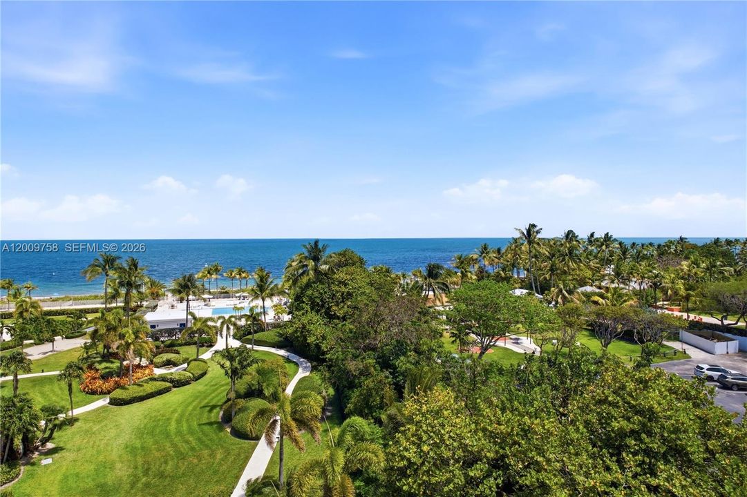 For Sale: $2,600,000 (3 beds, 3 baths, 1772 Square Feet)