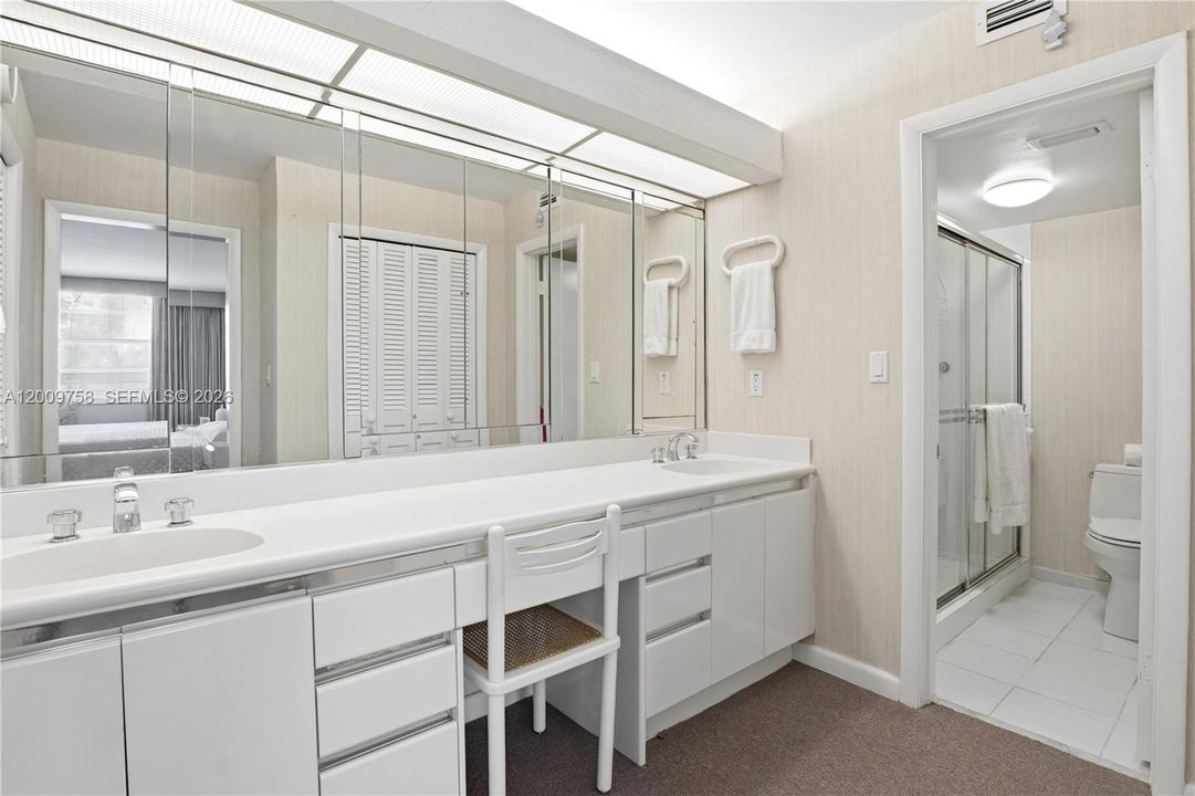 For Sale: $2,600,000 (3 beds, 3 baths, 1772 Square Feet)