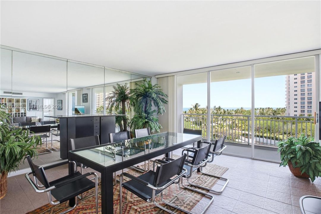 For Sale: $2,600,000 (3 beds, 3 baths, 1772 Square Feet)