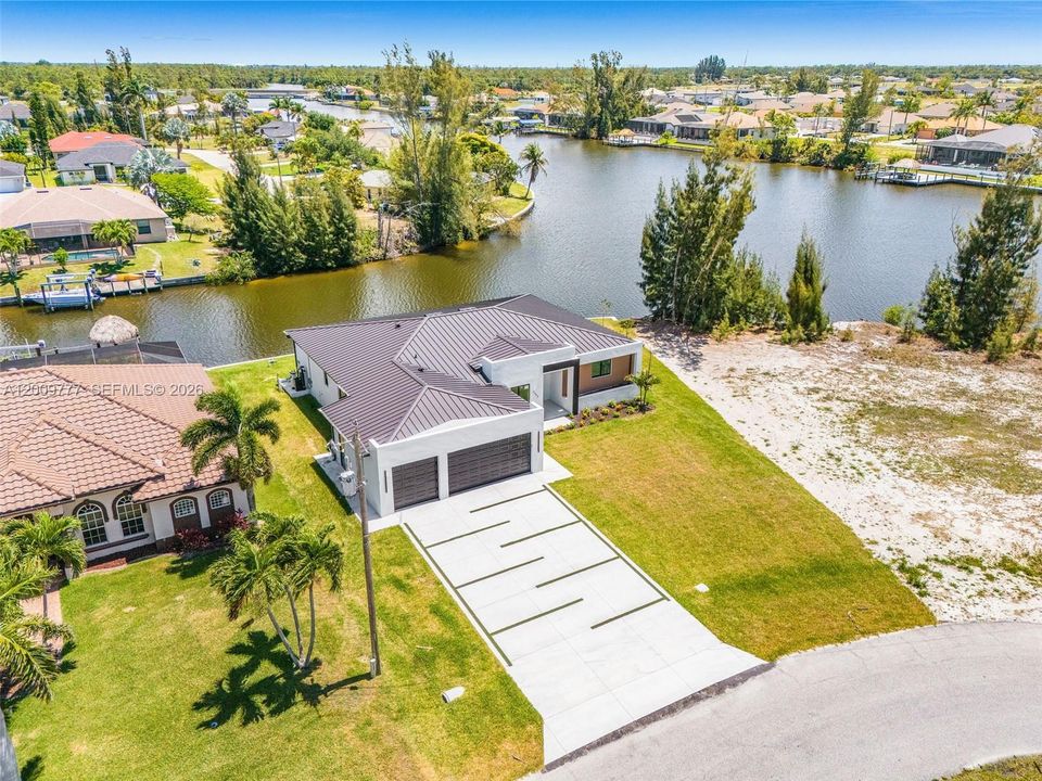 En Venta: $890,000 (4 camas, 4 baños, 2289 Pies cuadrados)
