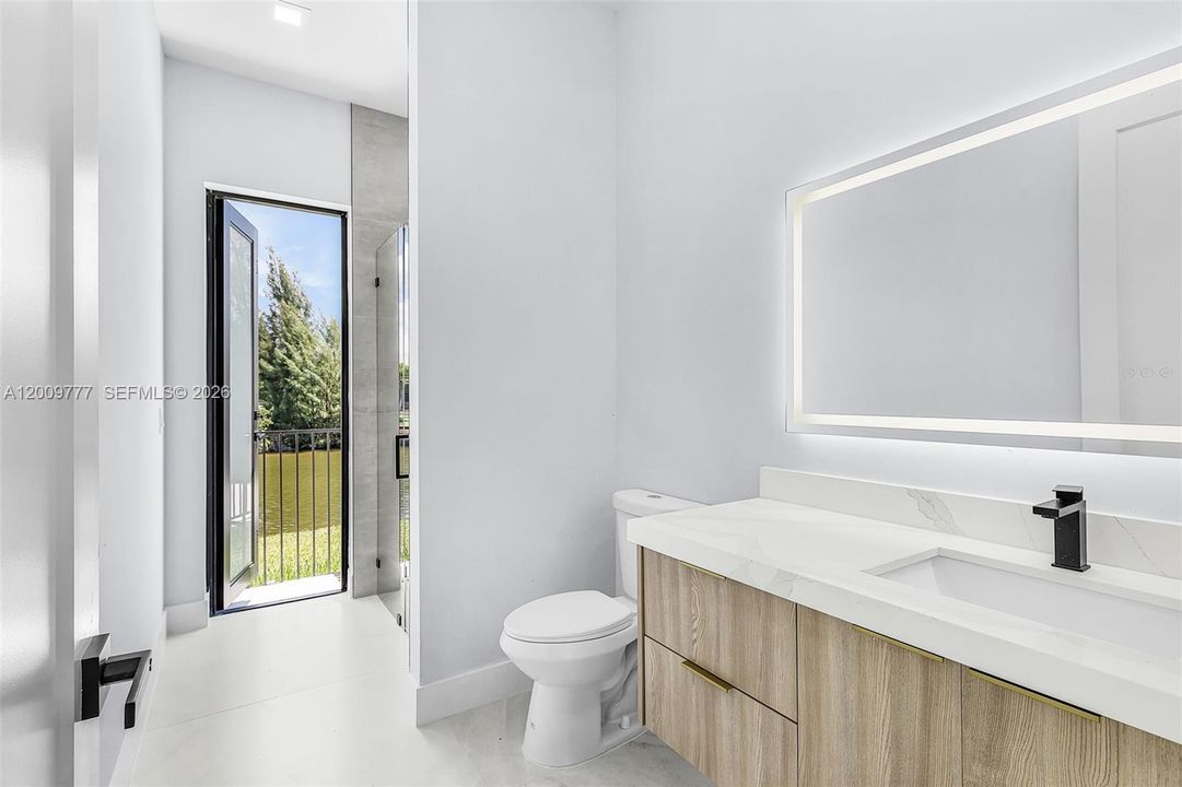En Venta: $890,000 (4 camas, 4 baños, 2289 Pies cuadrados)
