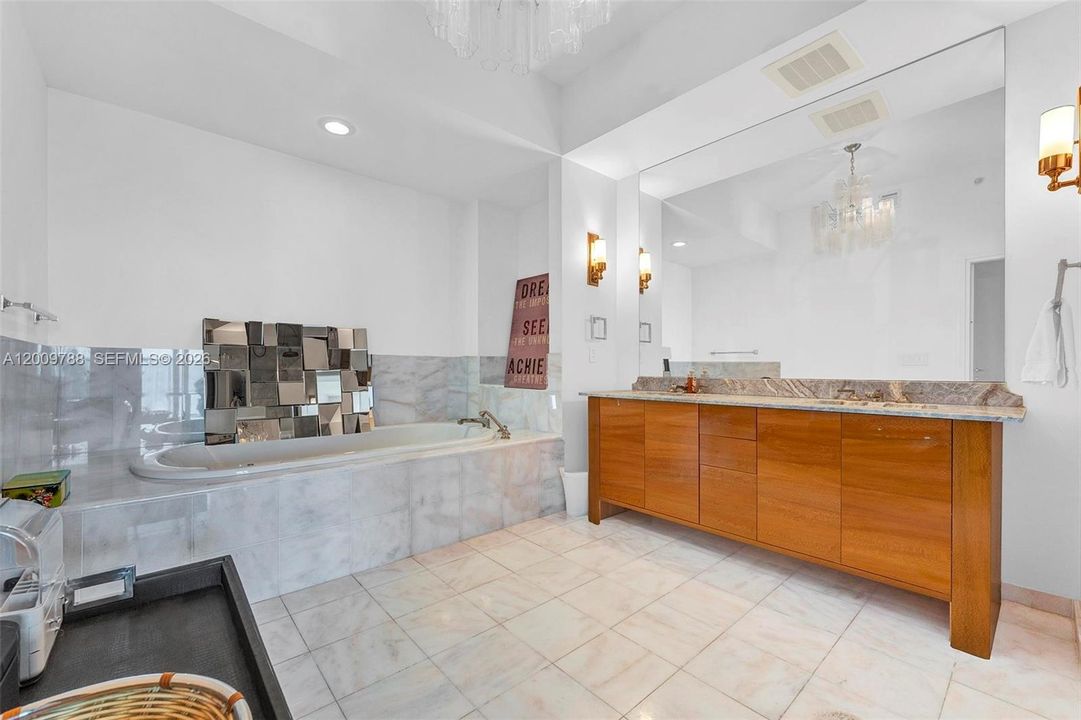 В аренду: $45,000 (3 спален, 4 ванн, 2872 Квадратных фут)