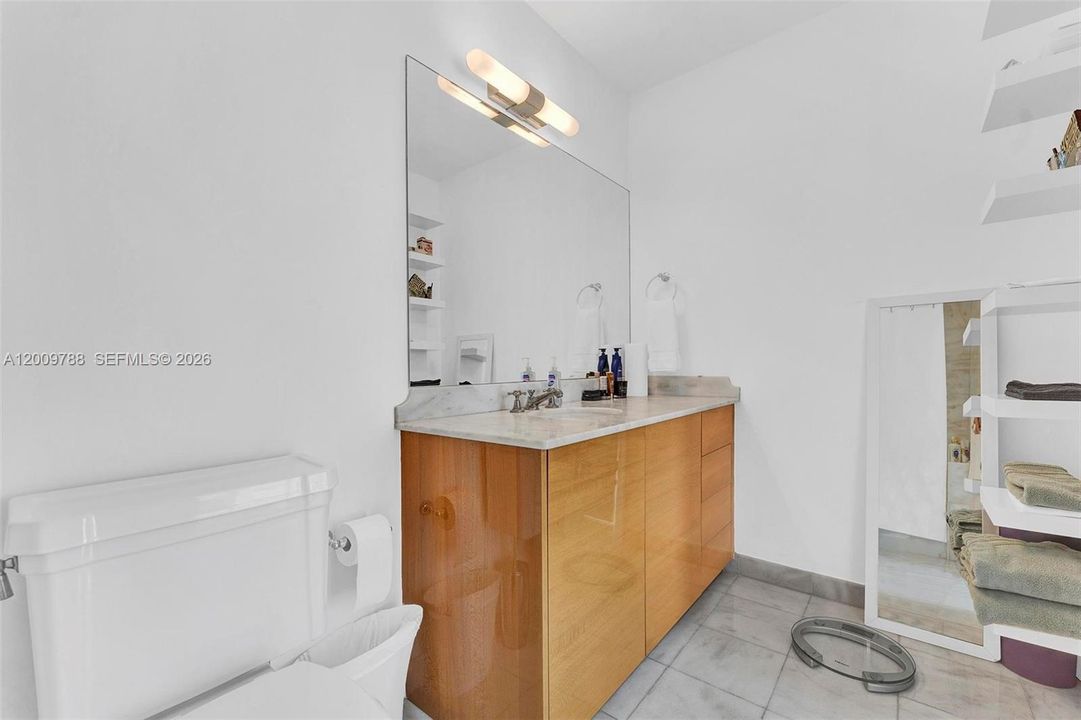 В аренду: $45,000 (3 спален, 4 ванн, 2872 Квадратных фут)