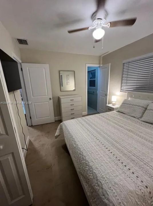 For Rent: $2,600 (3 beds, 2 baths, 1300 Square Feet)