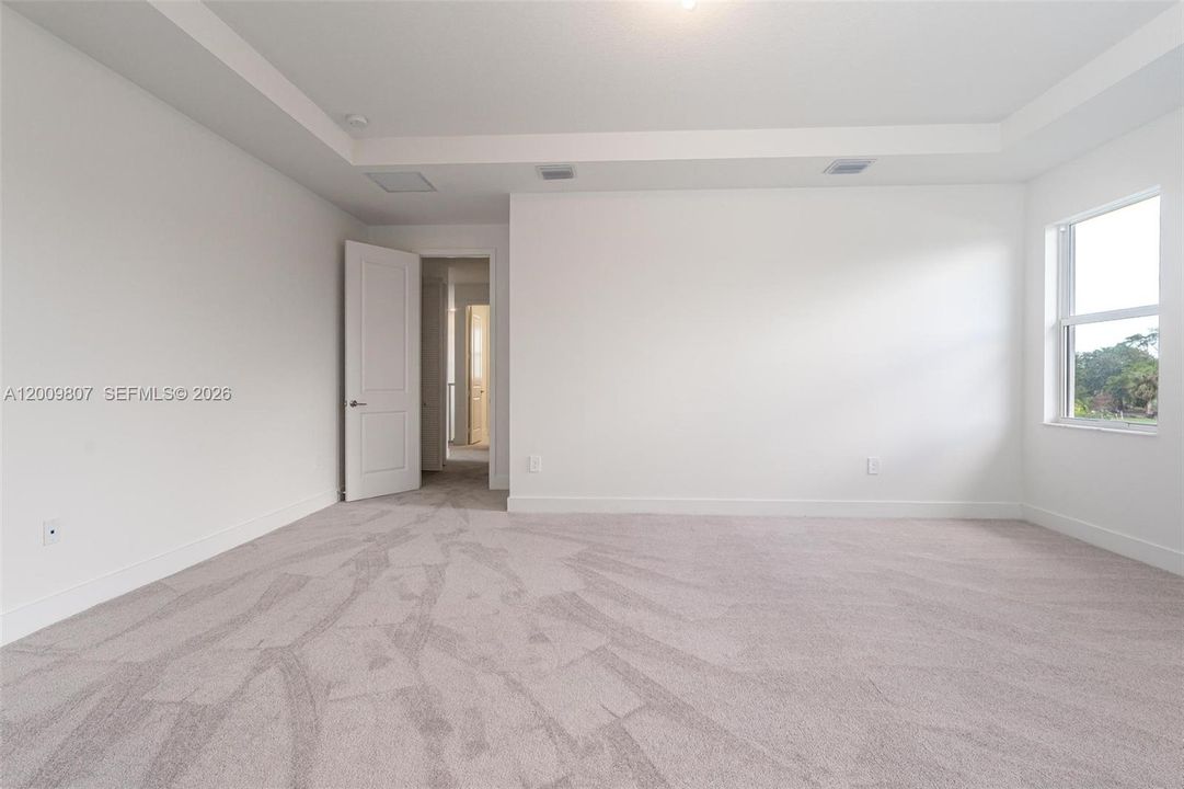 En Renta: $7,500 (4 camas, 3 baños, 2952 Pies cuadrados)