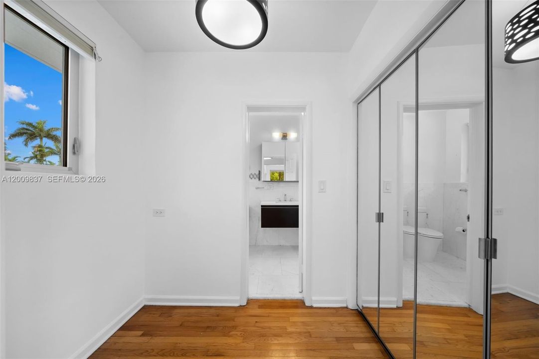 Activo con contrato: $15,000 (4 camas, 4 baños, 3019 Pies cuadrados)