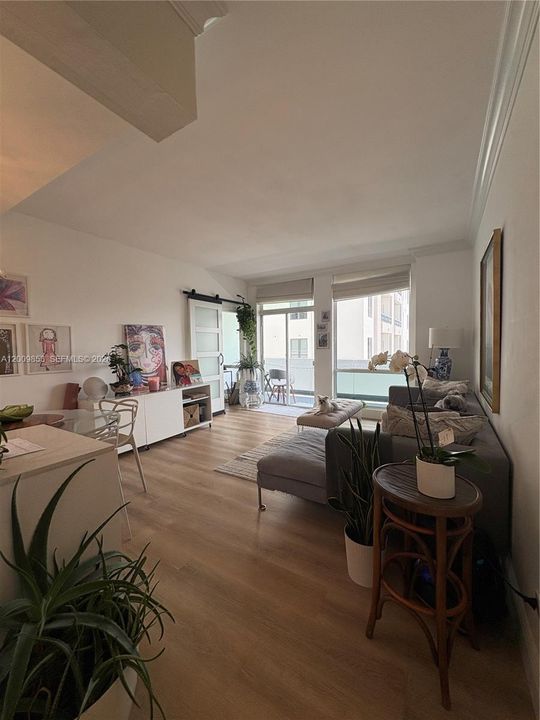 En Venta: $380,000 (1 camas, 1 baños, 840 Pies cuadrados)