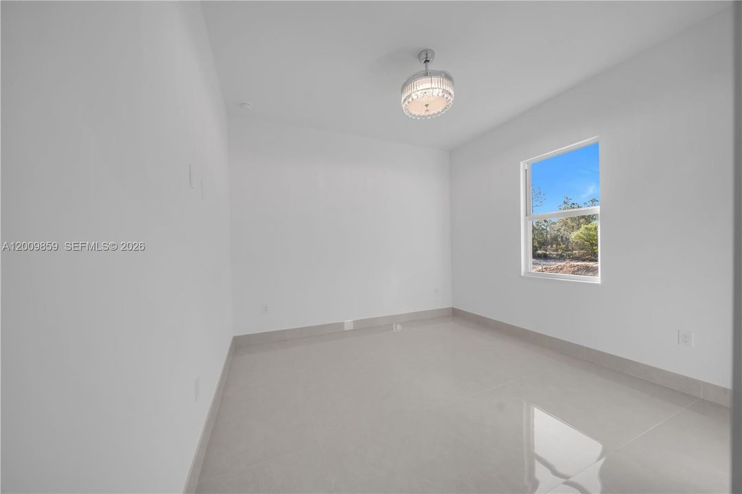 На продажу: $425,000 (4 спален, 3 ванн, 0 Квадратных фут)