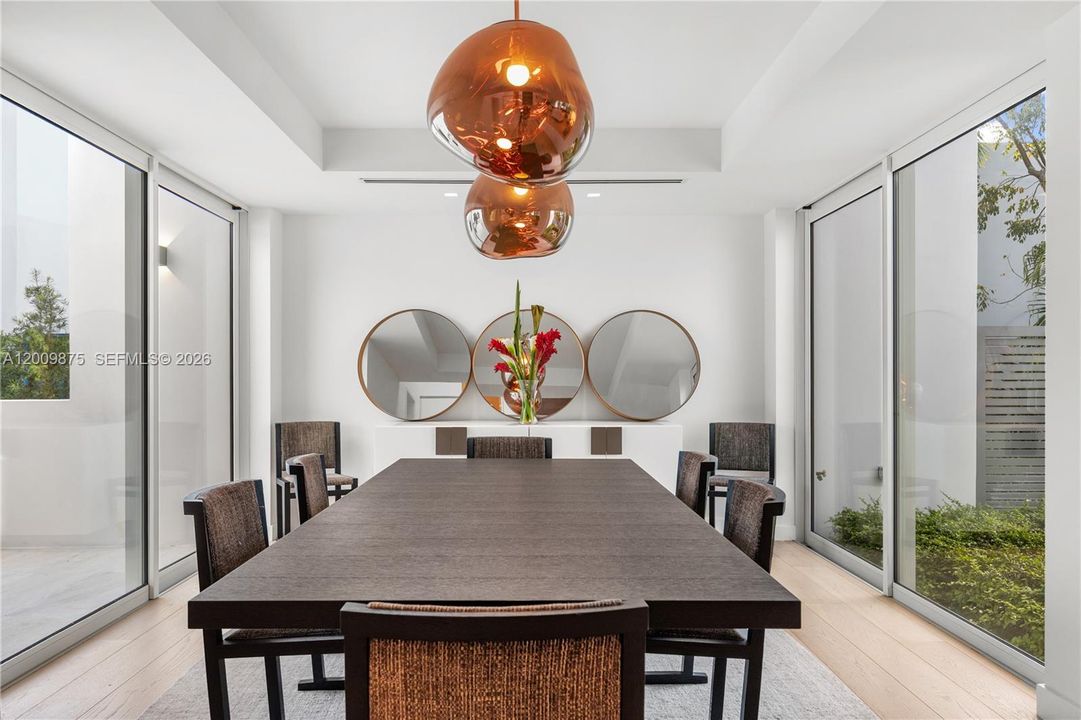 For Sale: $19,950,000 (6 beds, 6 baths, 6208 Square Feet)
