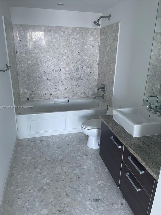 В аренду: $3,650 (2 спален, 2 ванн, 1179 Квадратных фут)