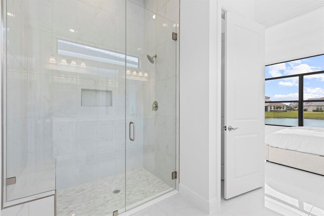 Owner's Bath