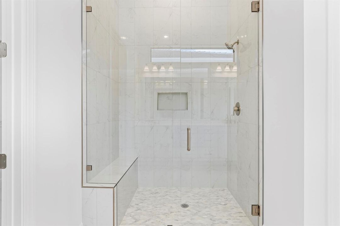 Owner's Bath