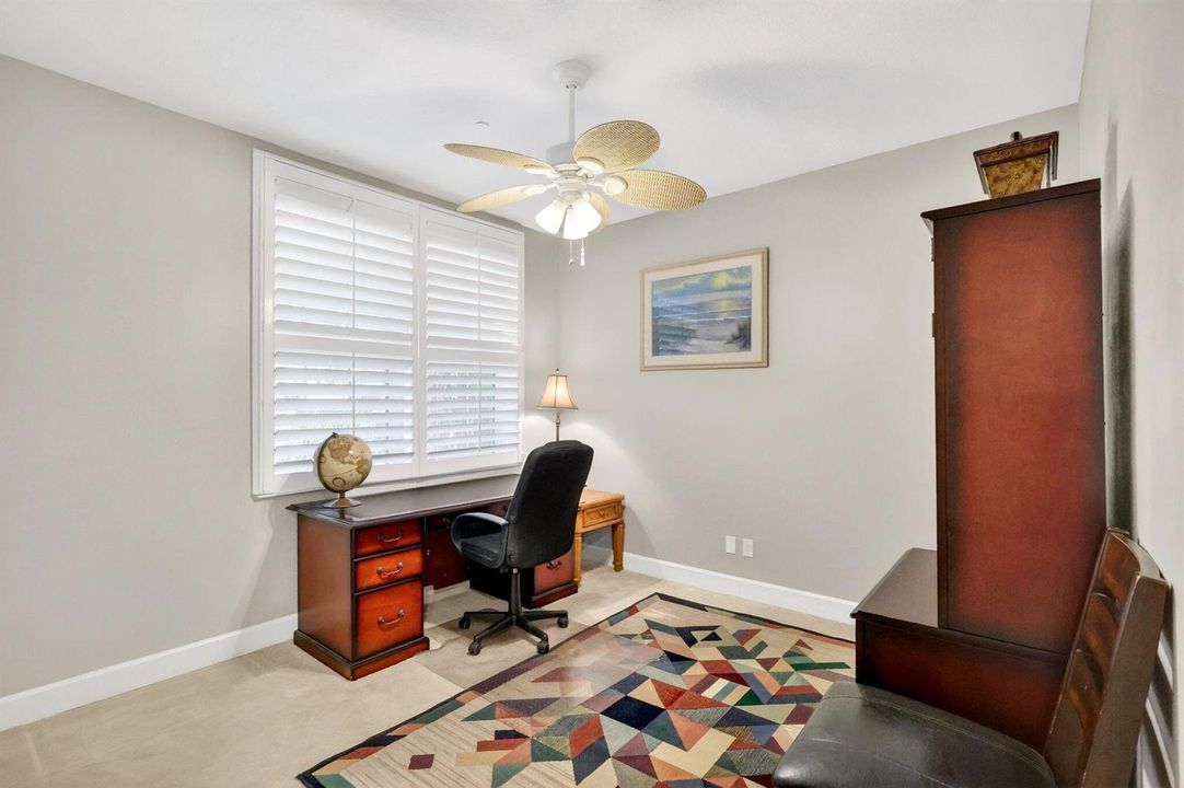 5 Bedroom 1 - 1st Floor
