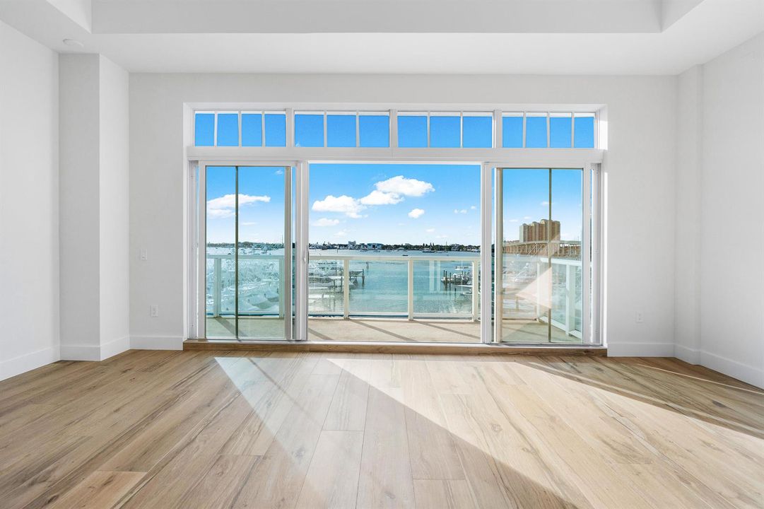 006-184LakeDrive-2302-PalmBeachShores-FL
