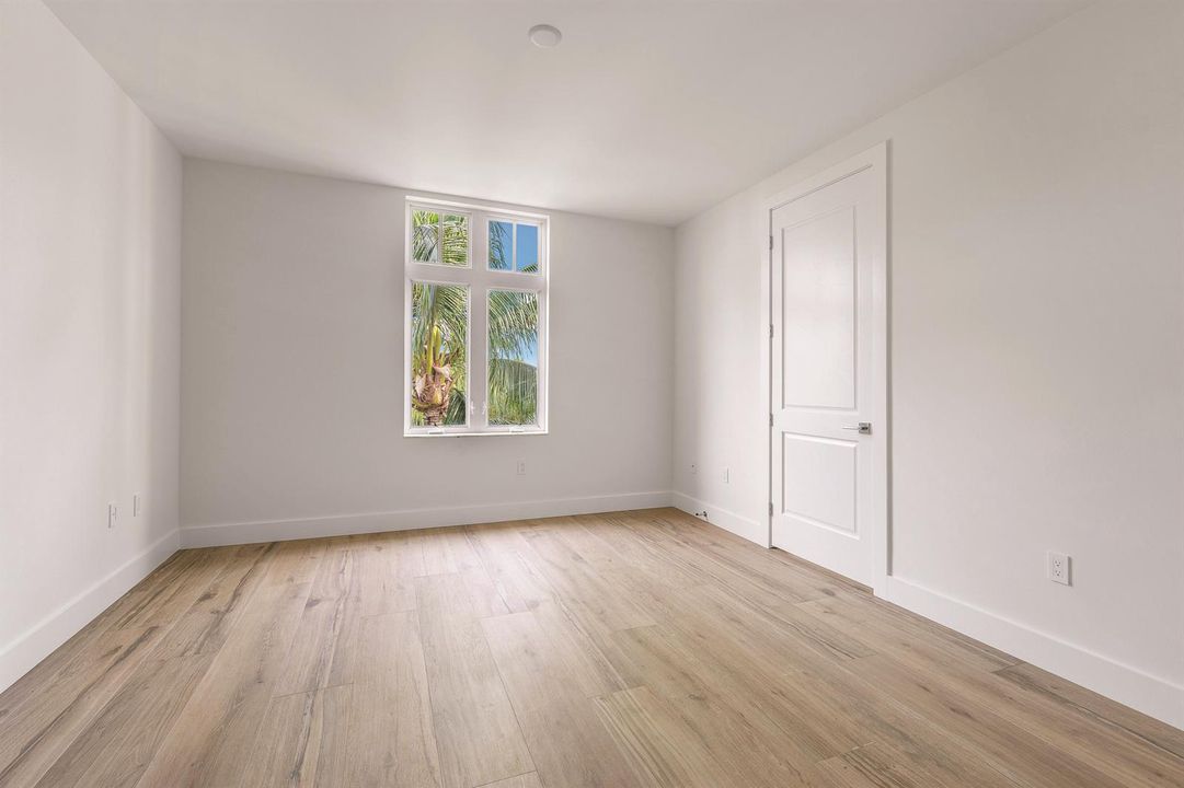 018-184LakeDrive-2302-PalmBeachShores-FL
