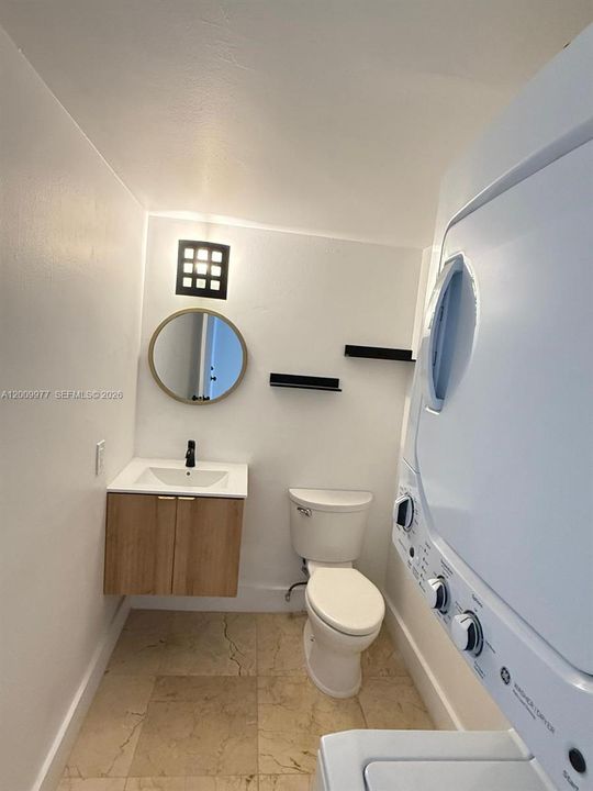 For Sale: $280,000 (2 beds, 1 baths, 1114 Square Feet)