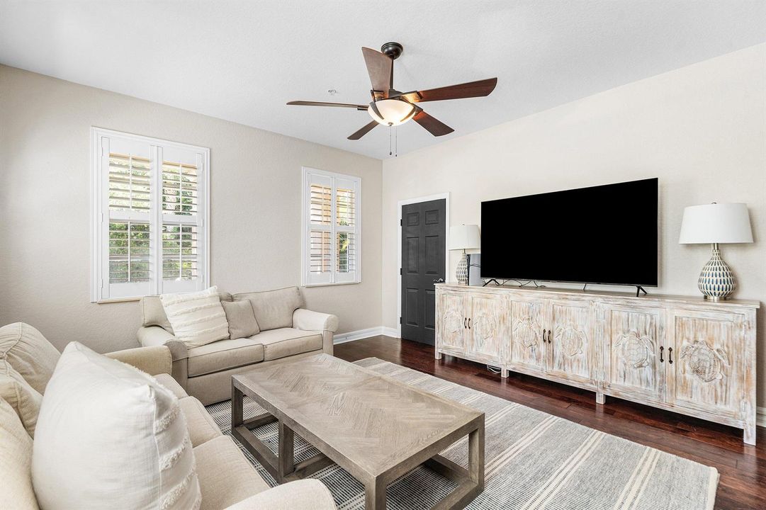 009-265IndianCreekParkway-108-Jupiter-FL