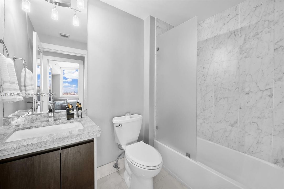Active With Contract: $599,000 (2 beds, 2 baths, 1058 Square Feet)